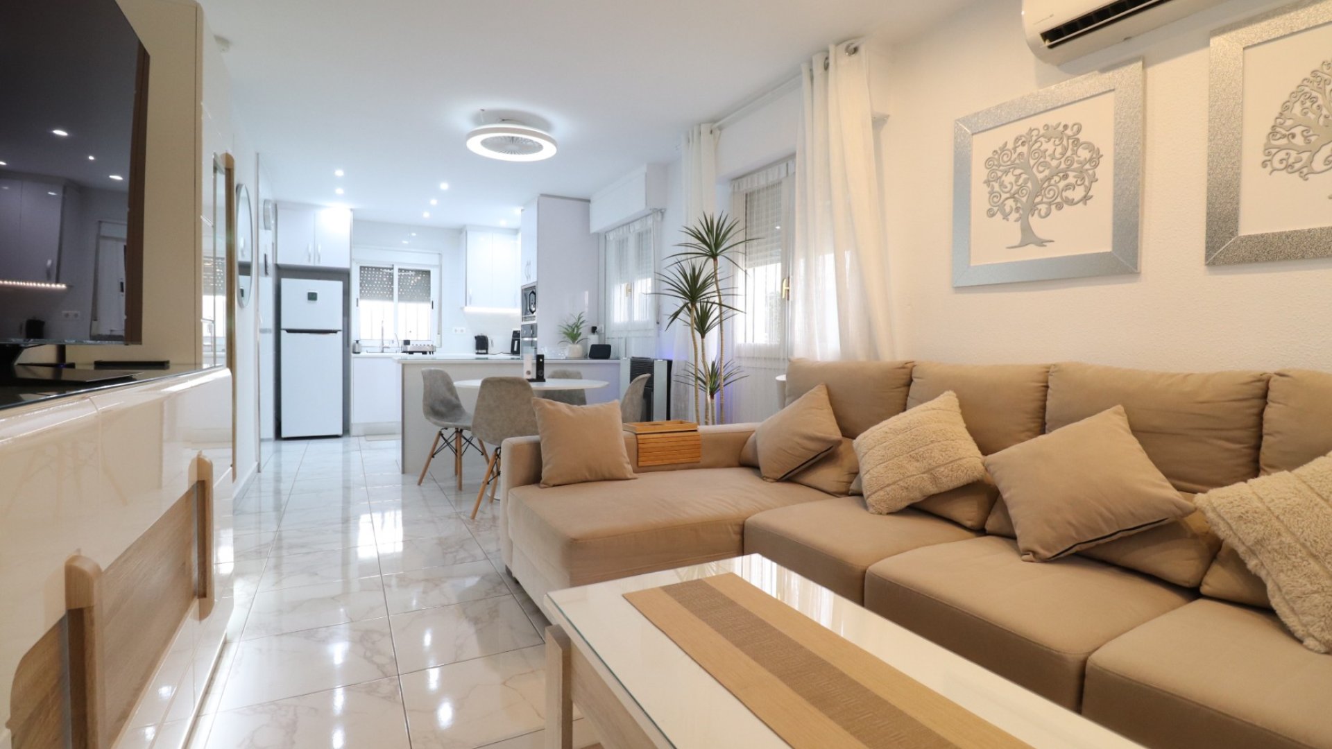 Revente - Villa -
Orihuela Costa - La Florida