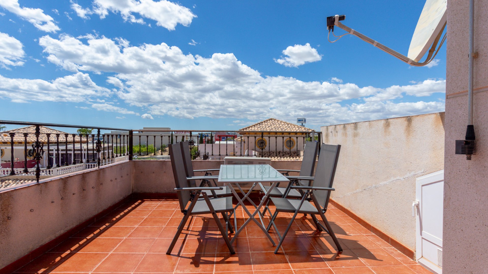 Revente - Villa -
Orihuela Costa - La Zenia