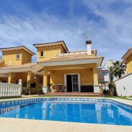 Revente - Villa -
Orihuela Costa - La Zenia