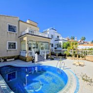 Revente - Villa -
Orihuela Costa - Las Filipinas