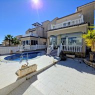 Revente - Villa -
Orihuela Costa - Las Filipinas