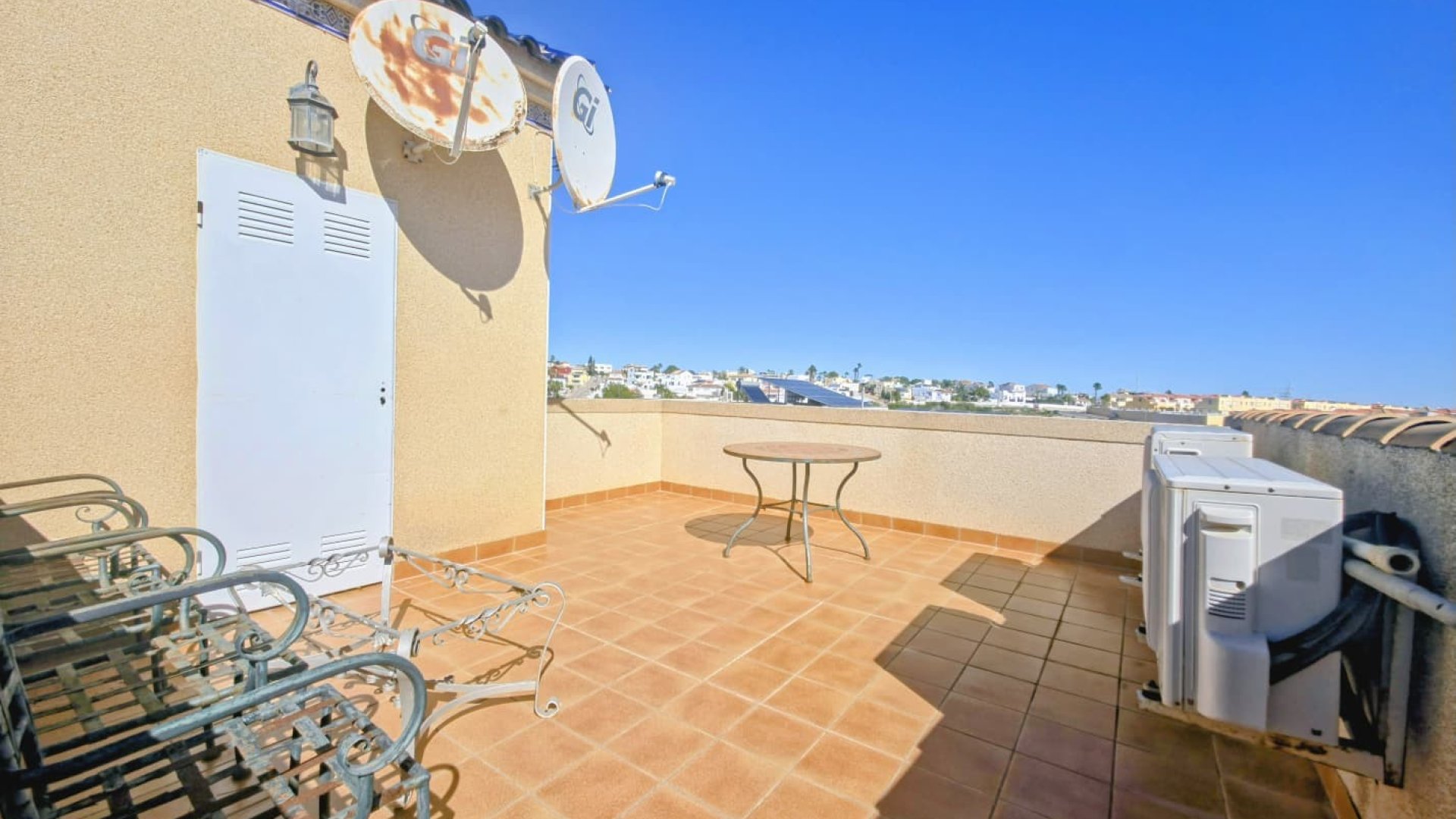 Revente - Villa -
Orihuela Costa - Las Filipinas