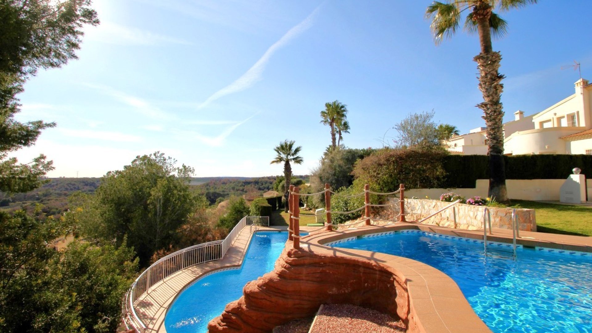 Revente - Villa -
Orihuela Costa - Las Ramblas