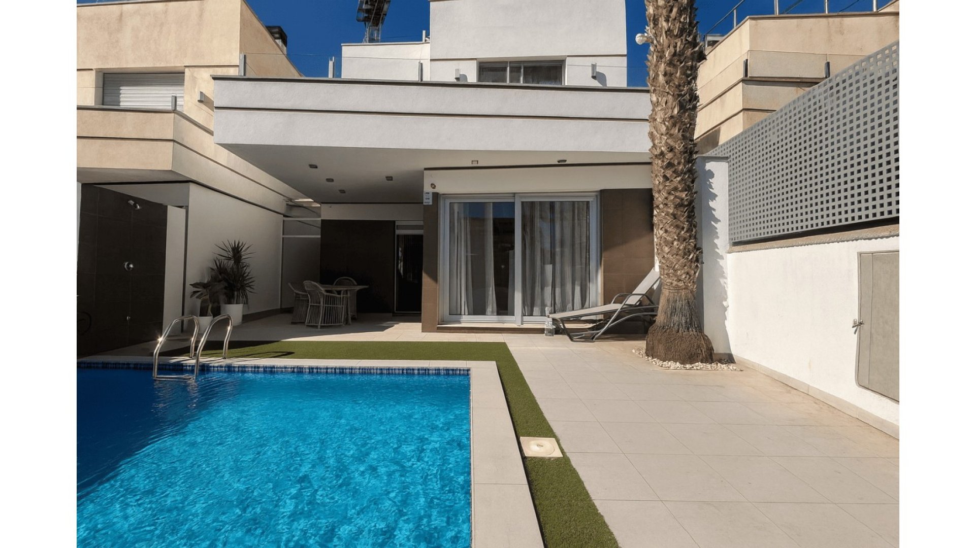 Revente - Villa -
Orihuela Costa - Lomas De Cabo Roig