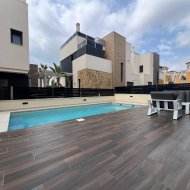 Revente - Villa -
Orihuela Costa - Lomas De Cabo Roig