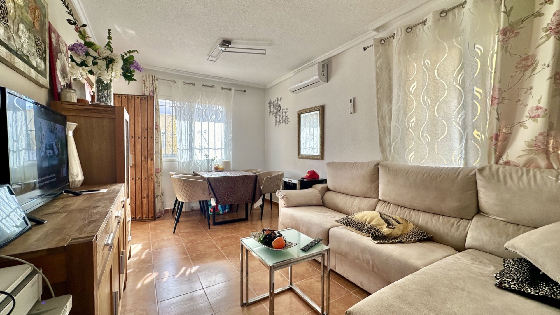 Revente - Villa -
Orihuela Costa - Los Altos