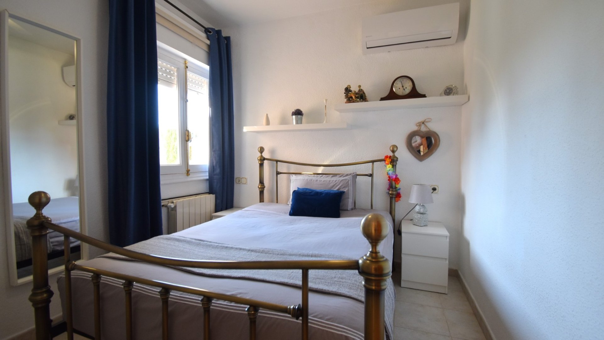 Revente - Villa -
Orihuela Costa - Los Balcones