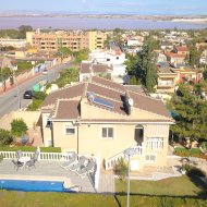 Revente - Villa -
Orihuela Costa - Los Balcones