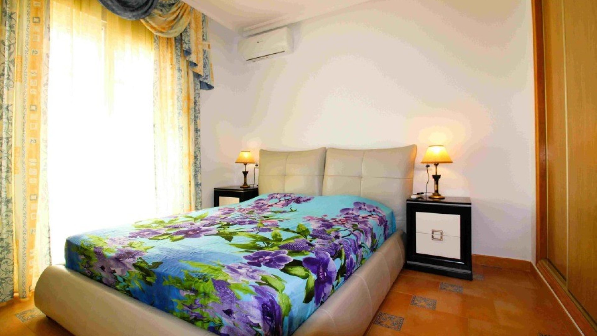 Revente - Villa -
Orihuela Costa - Los Dolses