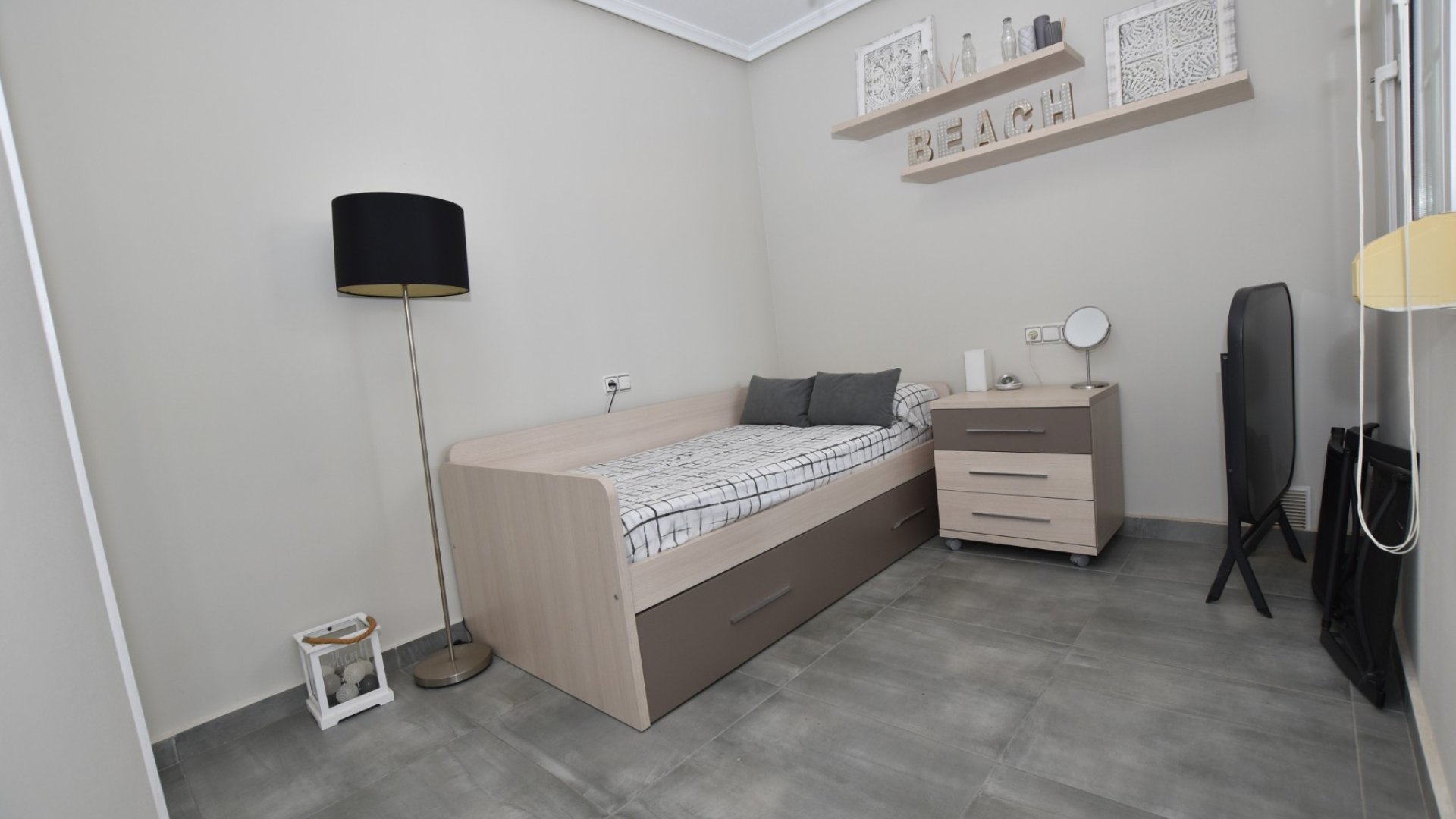 Revente - Villa -
Orihuela Costa - Los Dolses