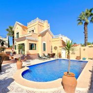 Revente - Villa -
Orihuela Costa - Los Dolses