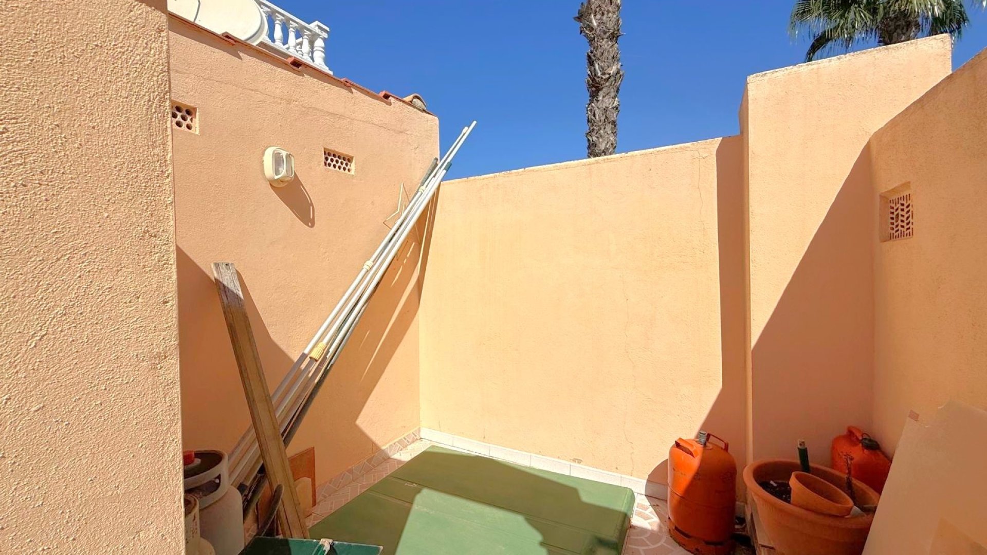 Revente - Villa -
Orihuela Costa - Los Dolses