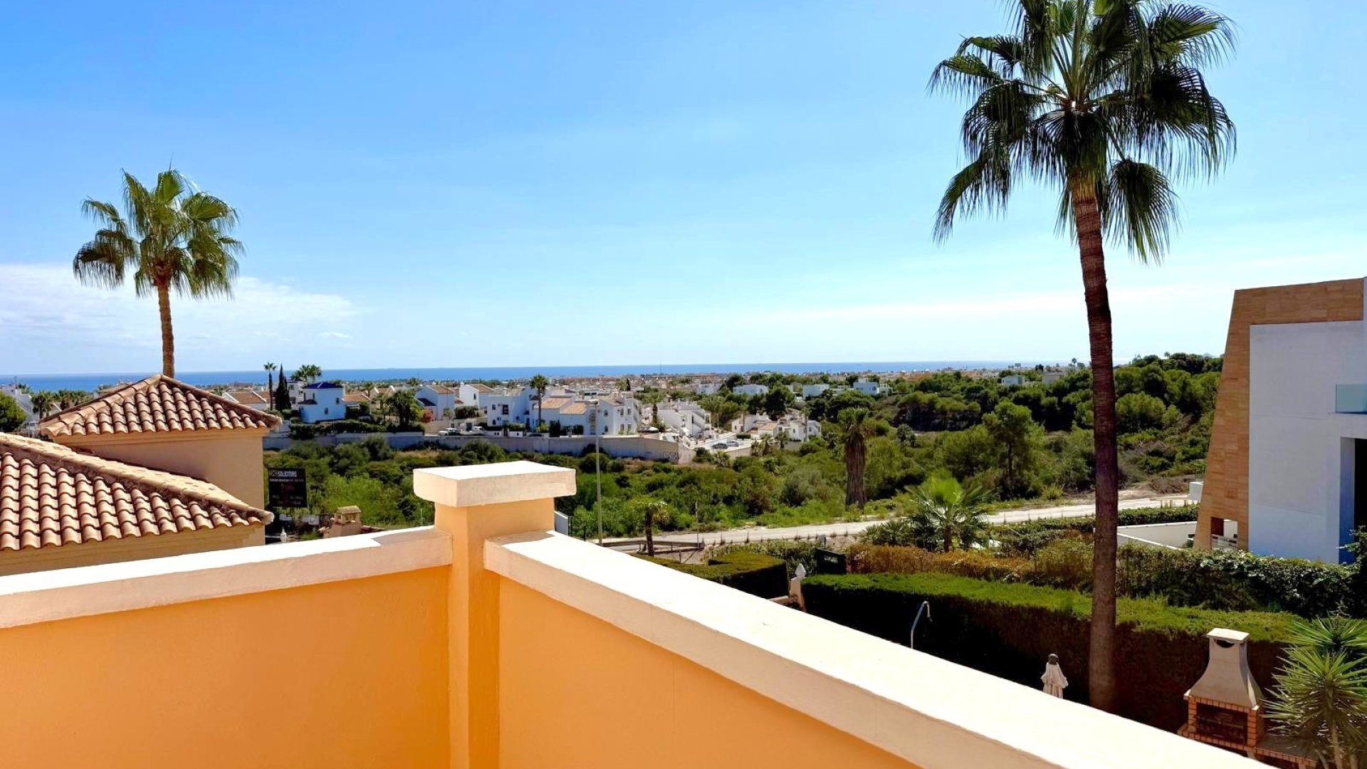Revente - Villa -
Orihuela Costa - Los Dolses