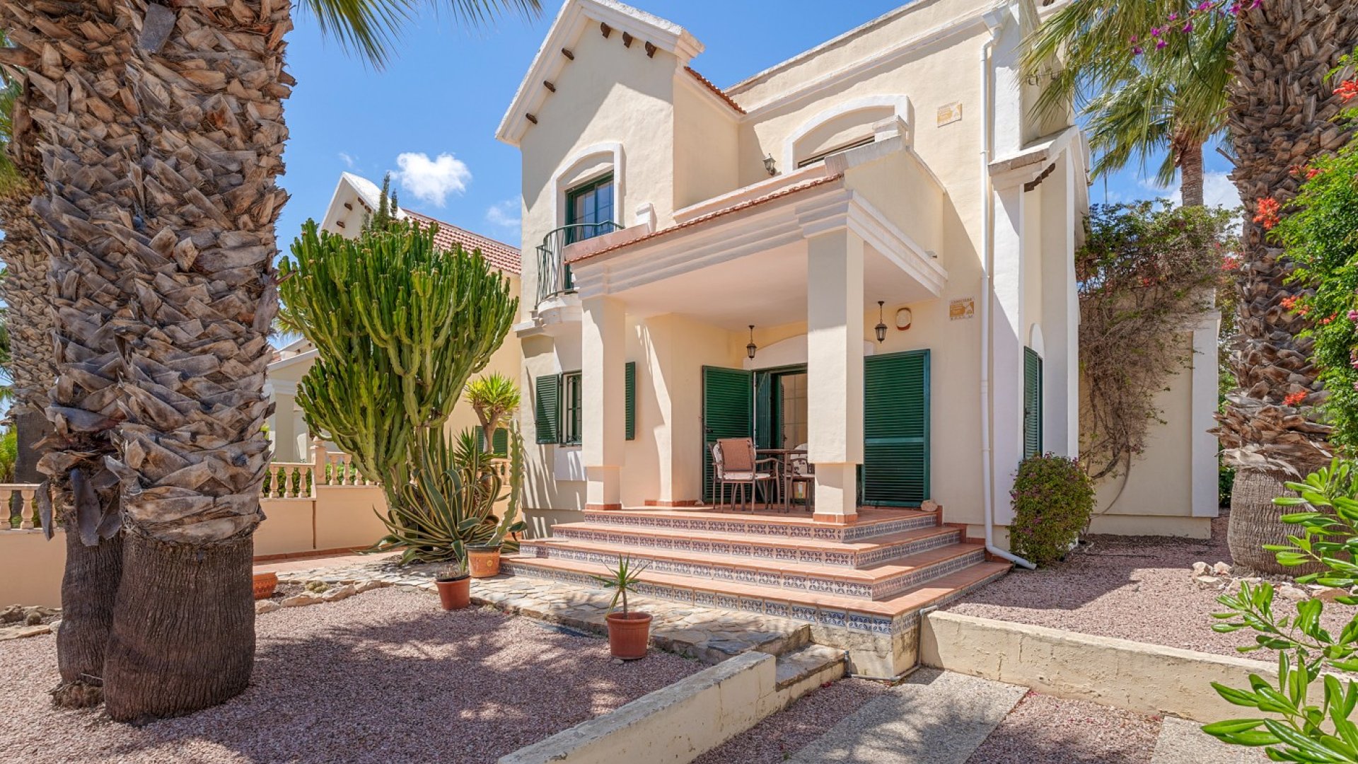 Revente - Villa -
Orihuela Costa - Los Dolses