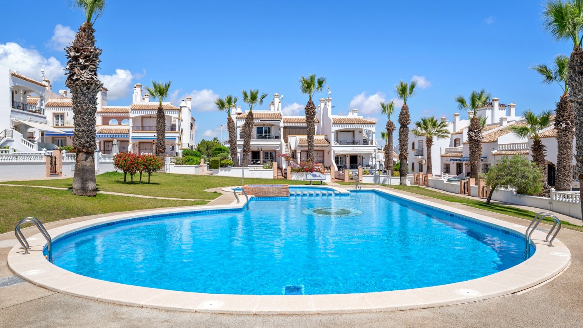 Revente - Villa -
Orihuela Costa - Los Dolses