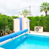 Revente - Villa -
Orihuela Costa - MUY CERCA DE LA PLAYA