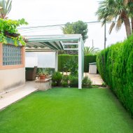 Revente - Villa -
Orihuela Costa - MUY CERCA DE LA PLAYA