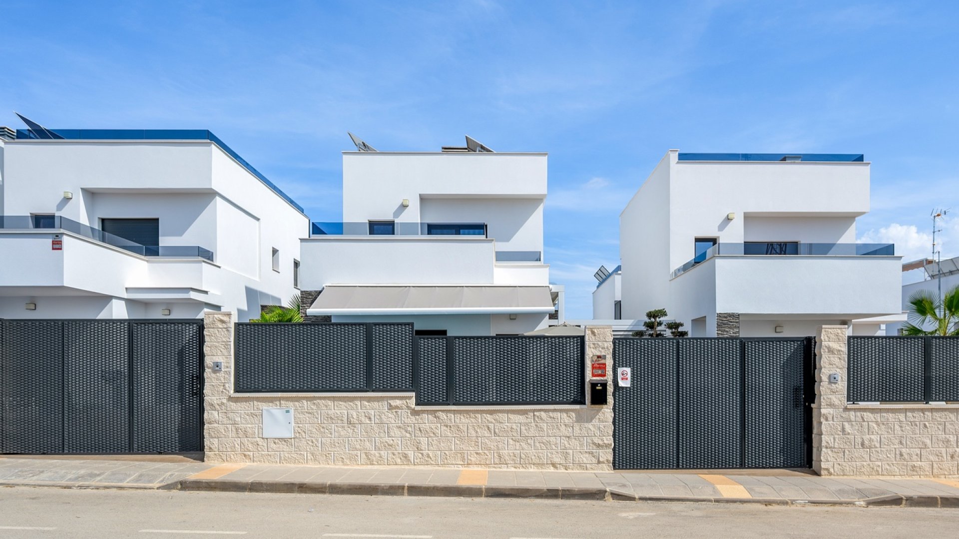 Revente - Villa -
Orihuela Costa - Orihuela