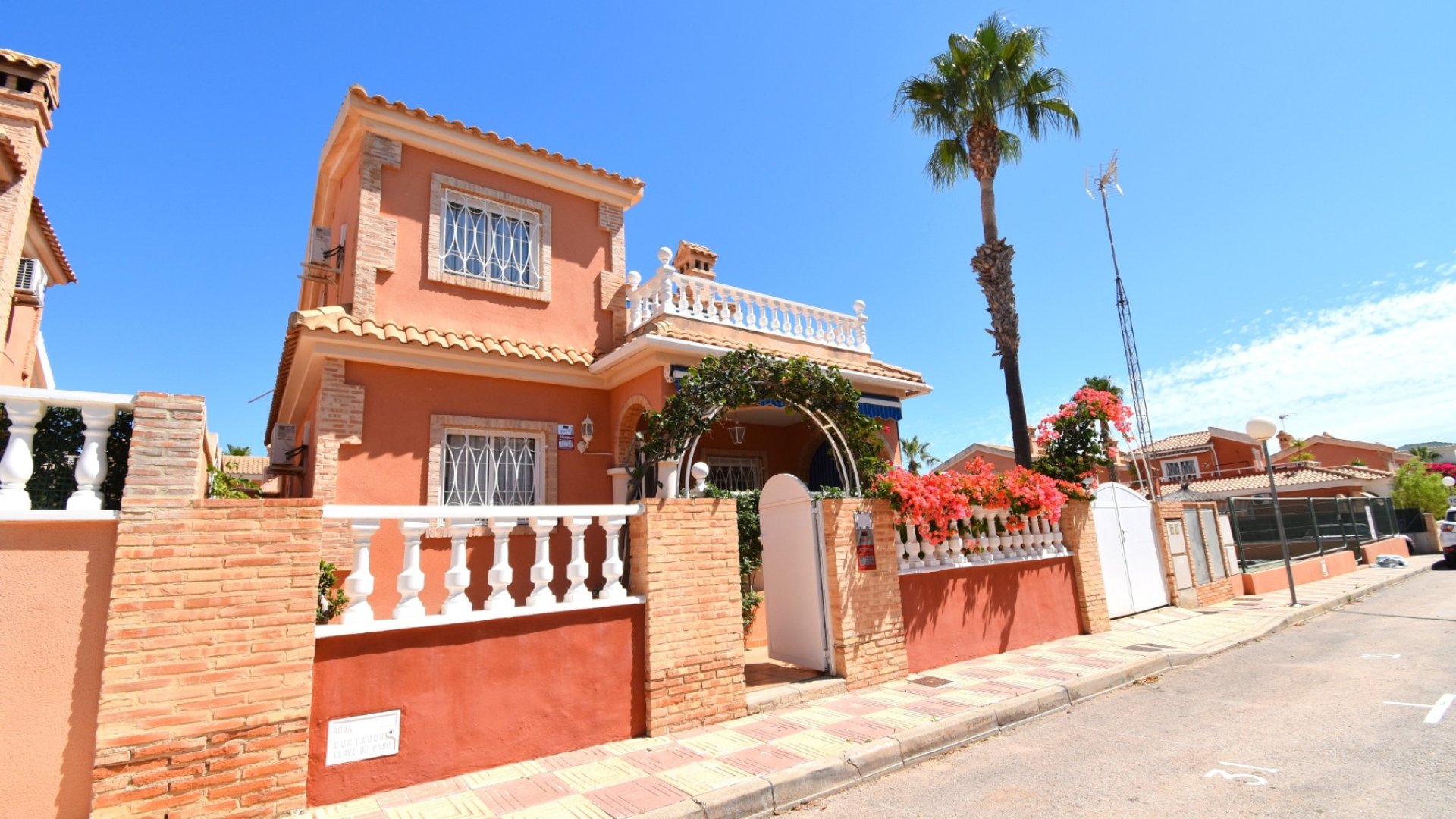 Revente - Villa -
Orihuela Costa - Playa Flamenca