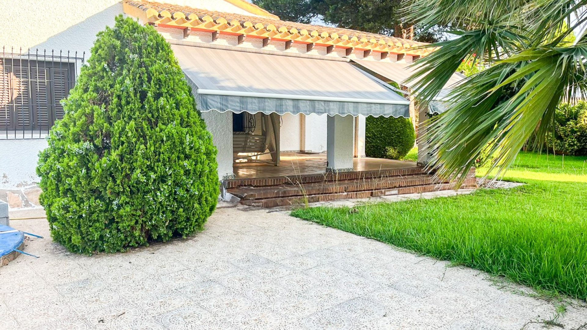 Revente - Villa -
Orihuela Costa - Punta Prima