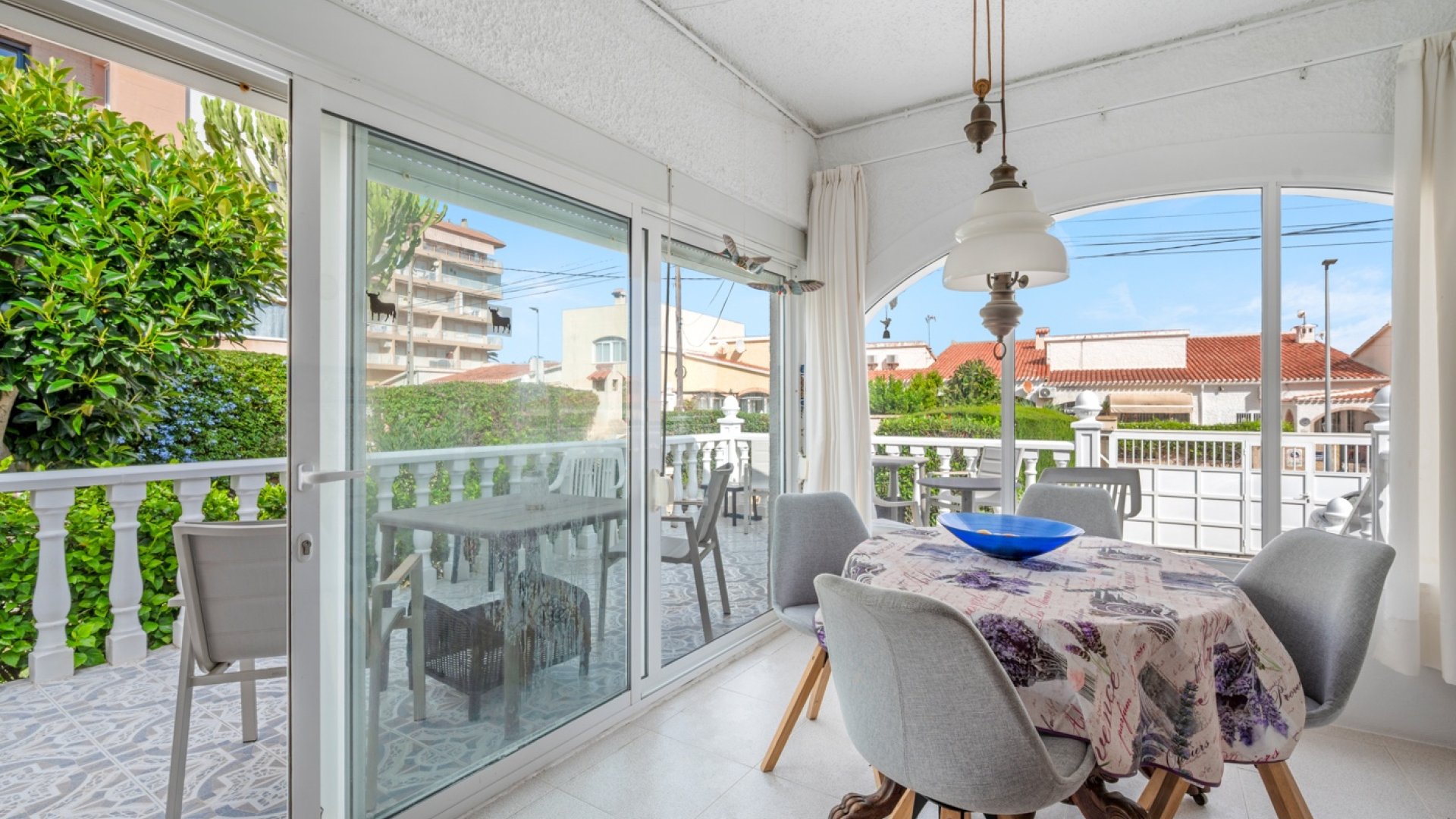 Revente - Villa -
Orihuela Costa - Punta Prima