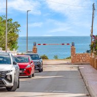 Revente - Villa -
Orihuela Costa - Punta Prima