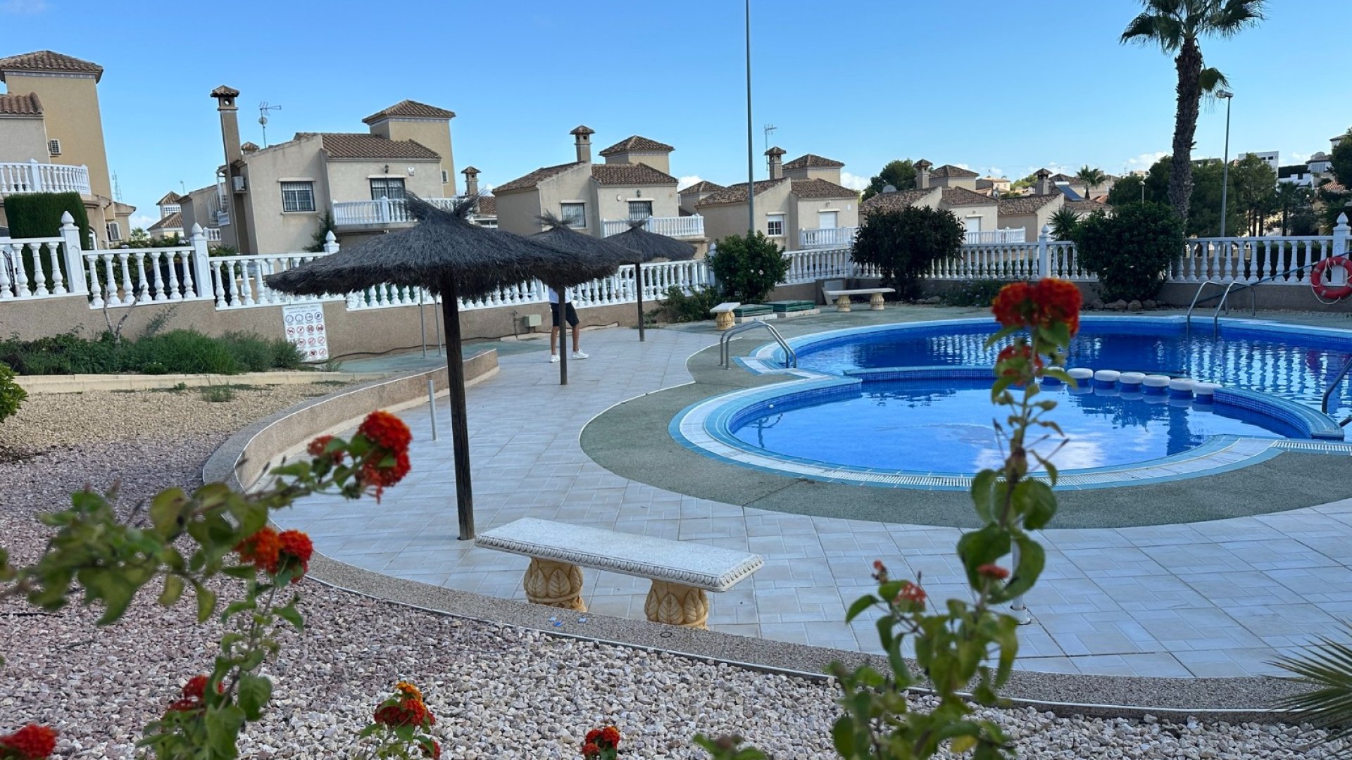 Revente - Villa -
Orihuela Costa - Villamartín