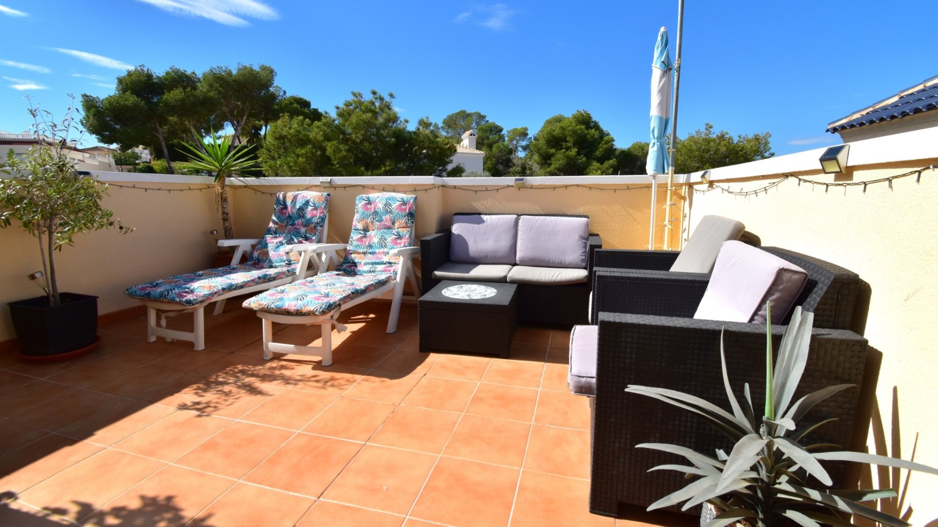 Revente - Villa -
Orihuela Costa - Villamartín