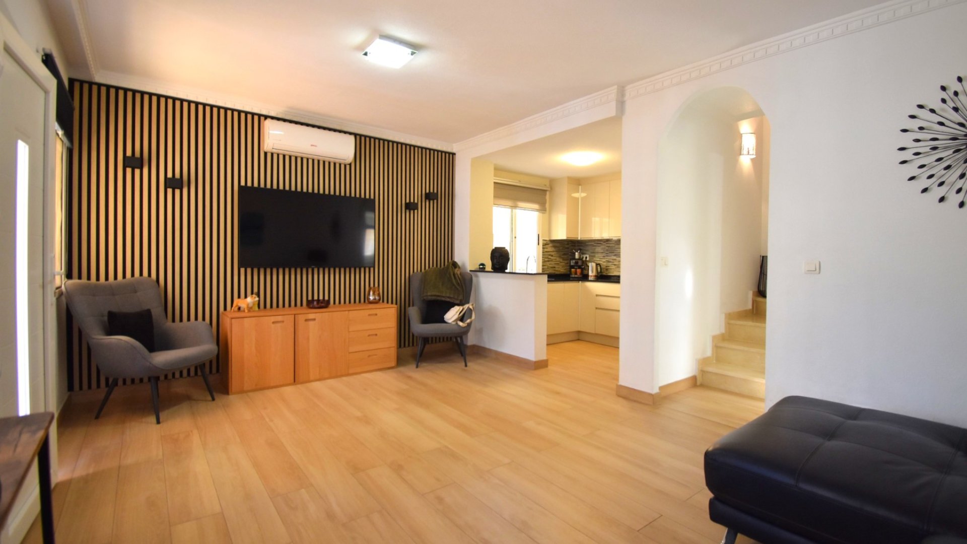 Revente - Villa -
Orihuela Costa - Villamartín