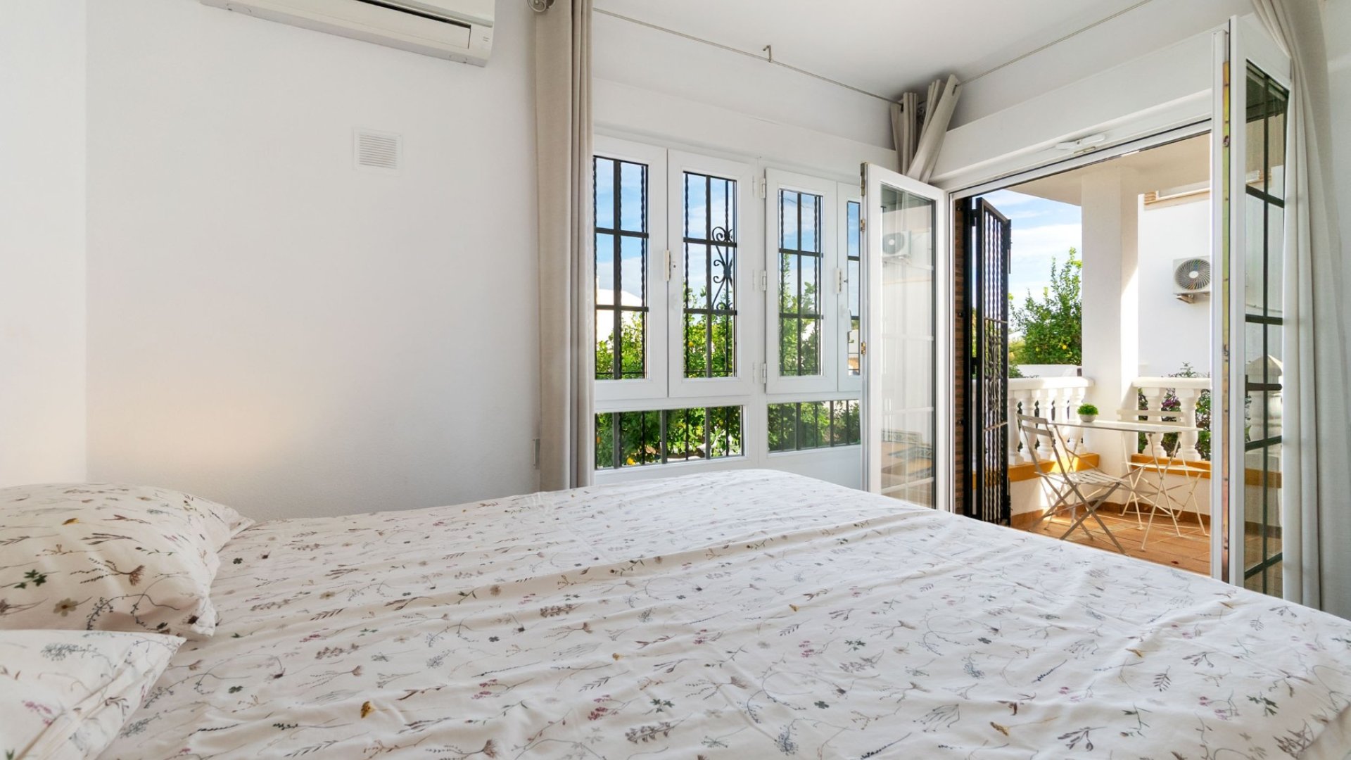 Revente - Villa -
Orihuela Costa - Villamartín