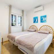 Revente - Villa -
Orihuela Costa - Villamartín