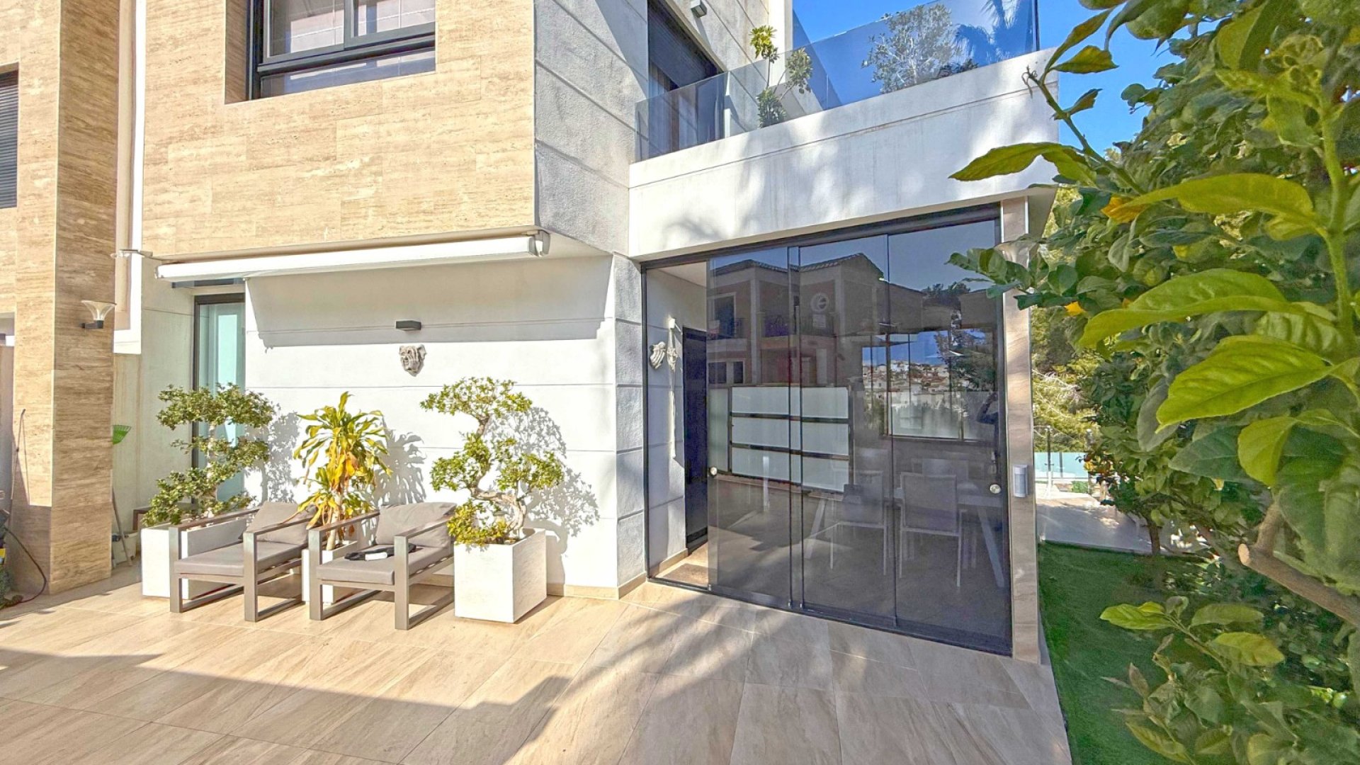 Revente - Villa -
Orihuela Costa - Villamartín