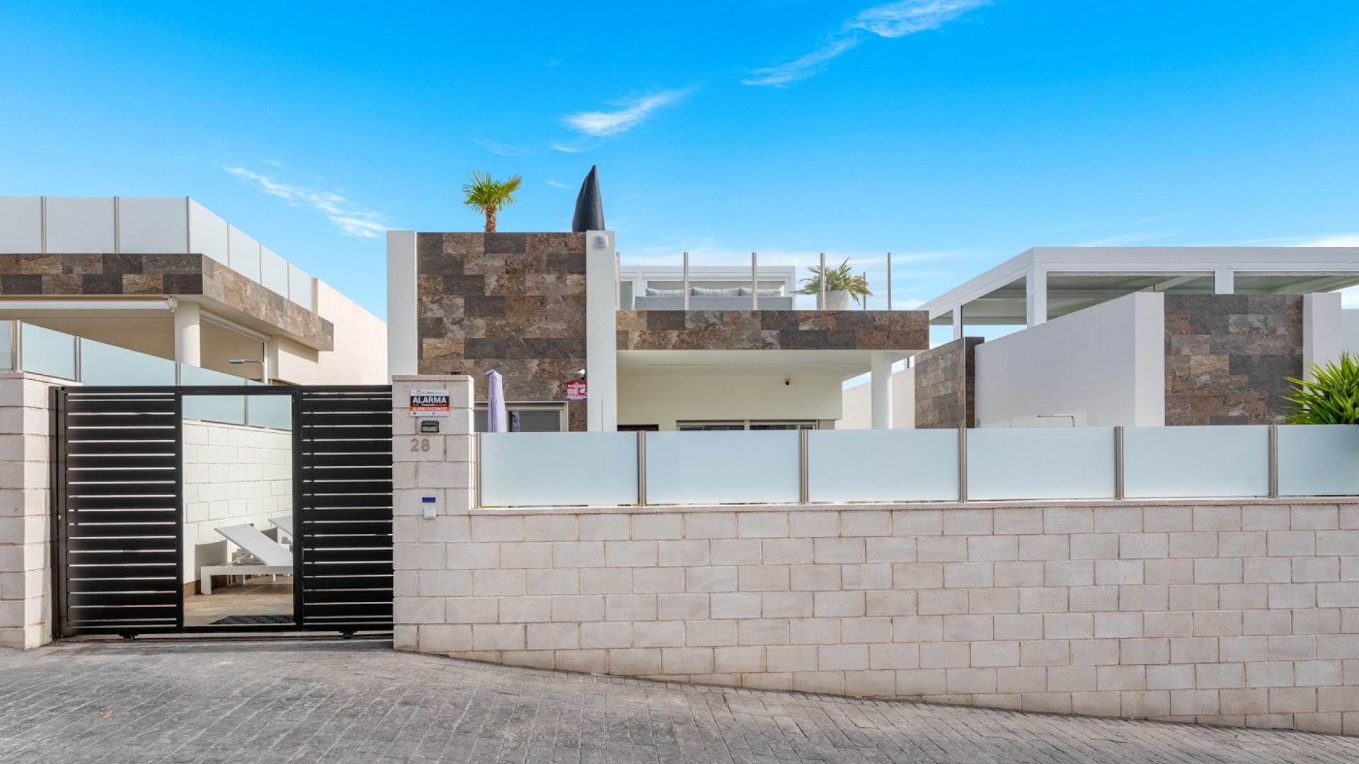 Revente - Villa -
Orihuela Costa - Villamartín