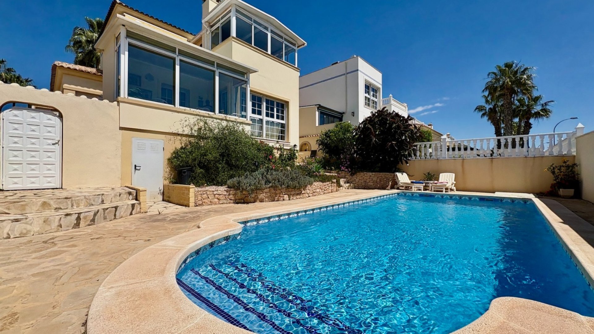 Revente - Villa -
Orihuela Costa - Villamartín