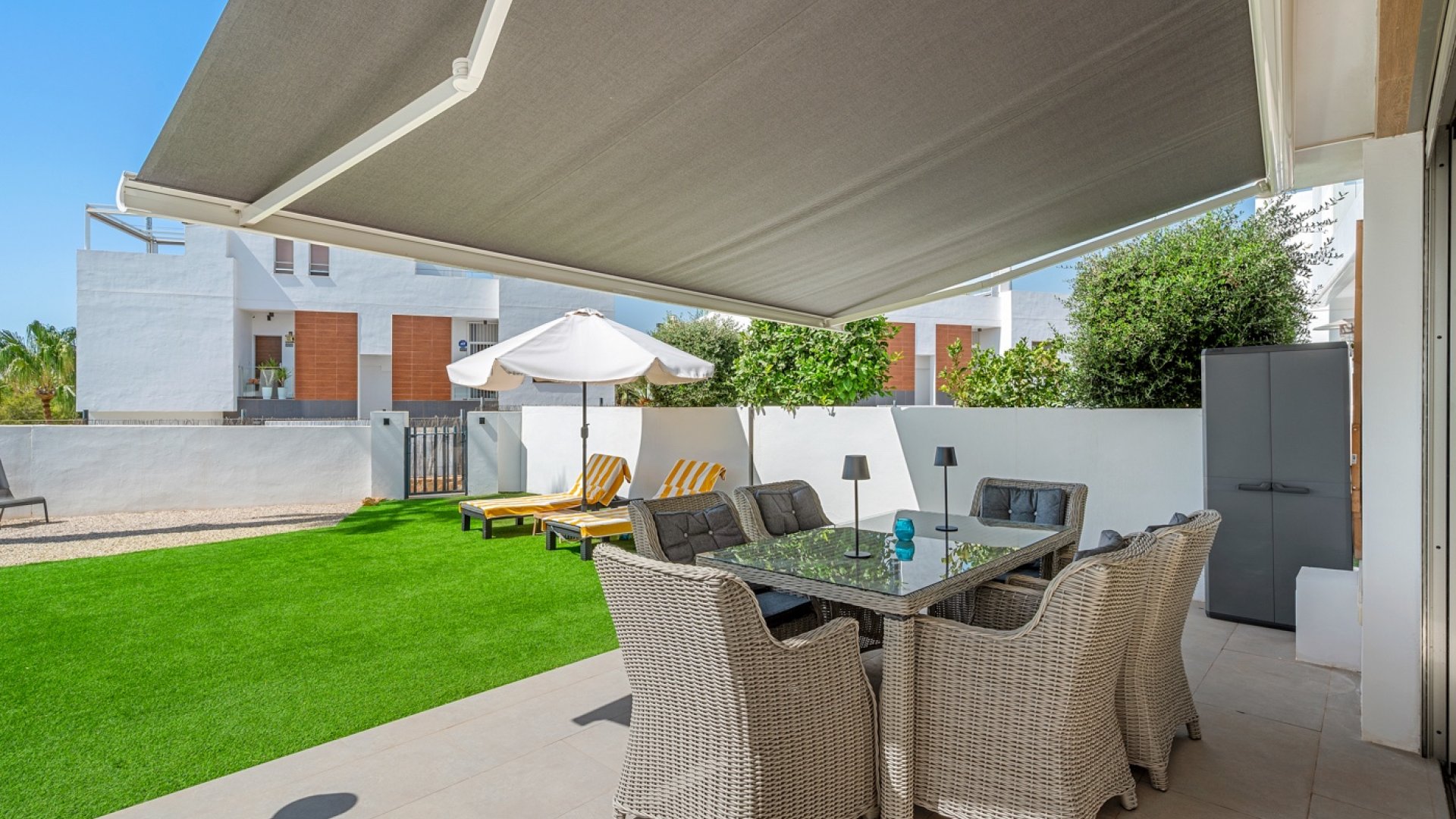 Revente - Villa -
Orihuela Costa - Villamartín