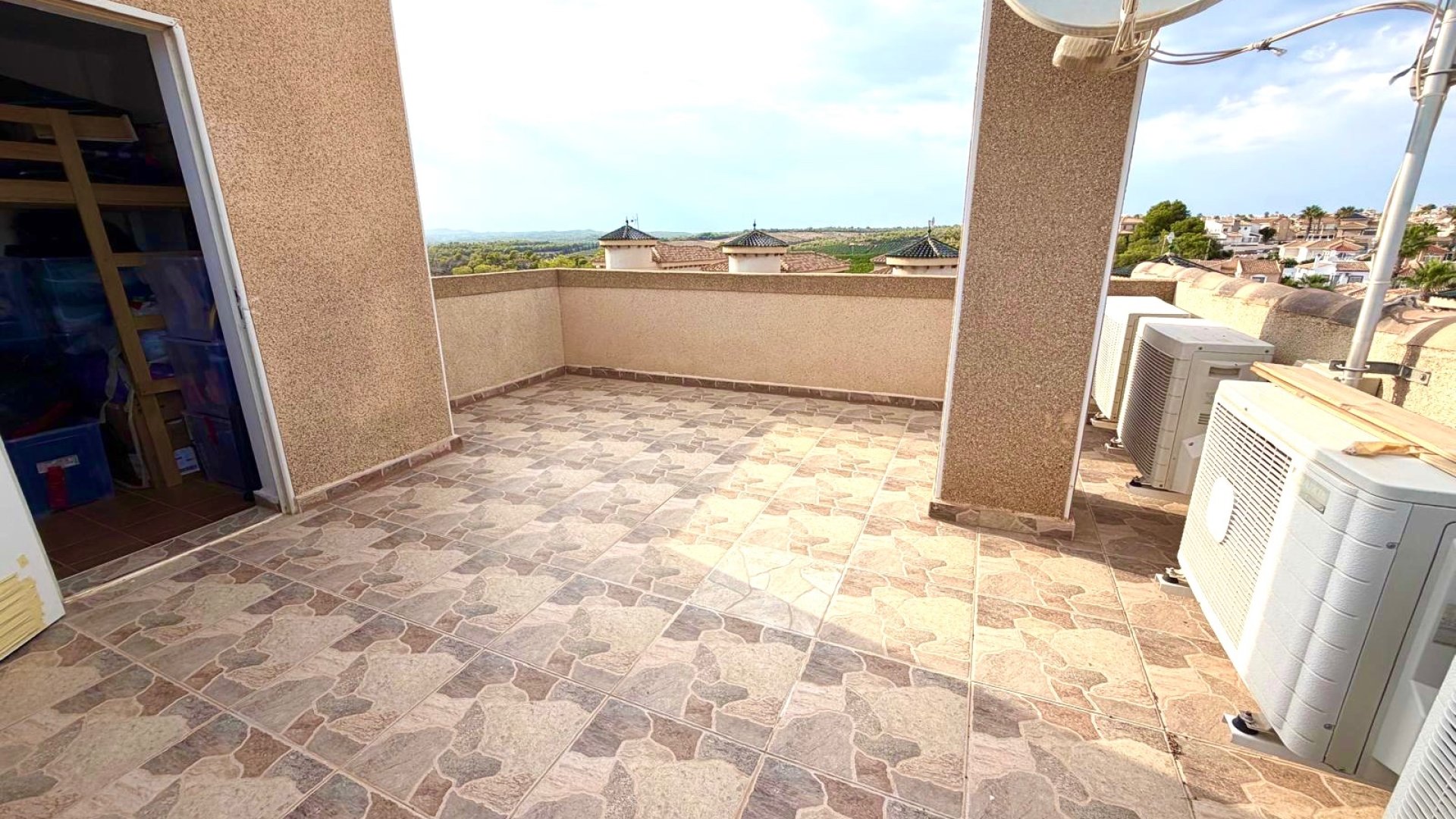 Revente - Villa -
Orihuela Costa - Villamartín