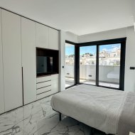 Revente - Villa -
Orihuela Costa - Villamartín