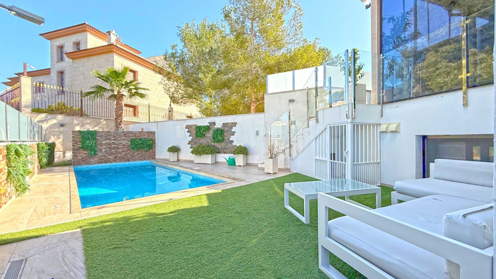 Revente - Villa -
Orihuela Costa - Villamartín