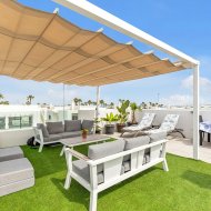 Revente - Villa -
Orihuela Costa - Vistabella