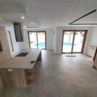 Revente - Villa -
Orihuela Costa