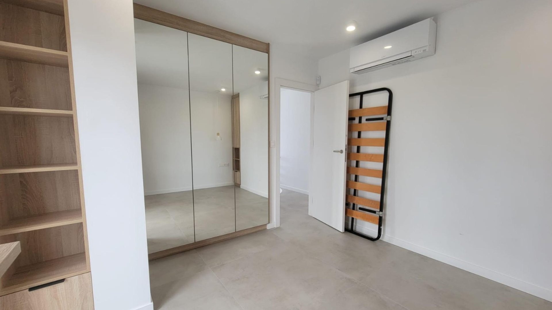 Revente - Villa -
Orihuela Costa