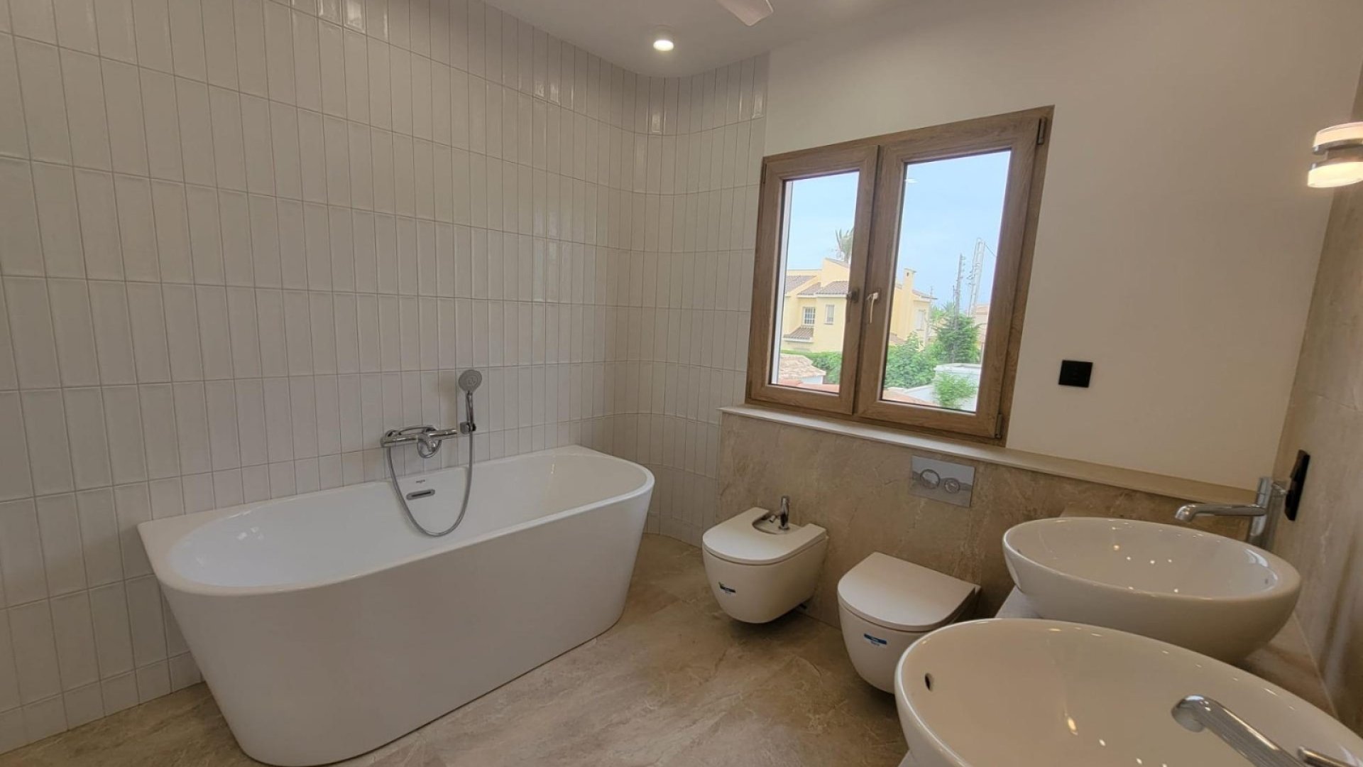 Revente - Villa -
Orihuela Costa