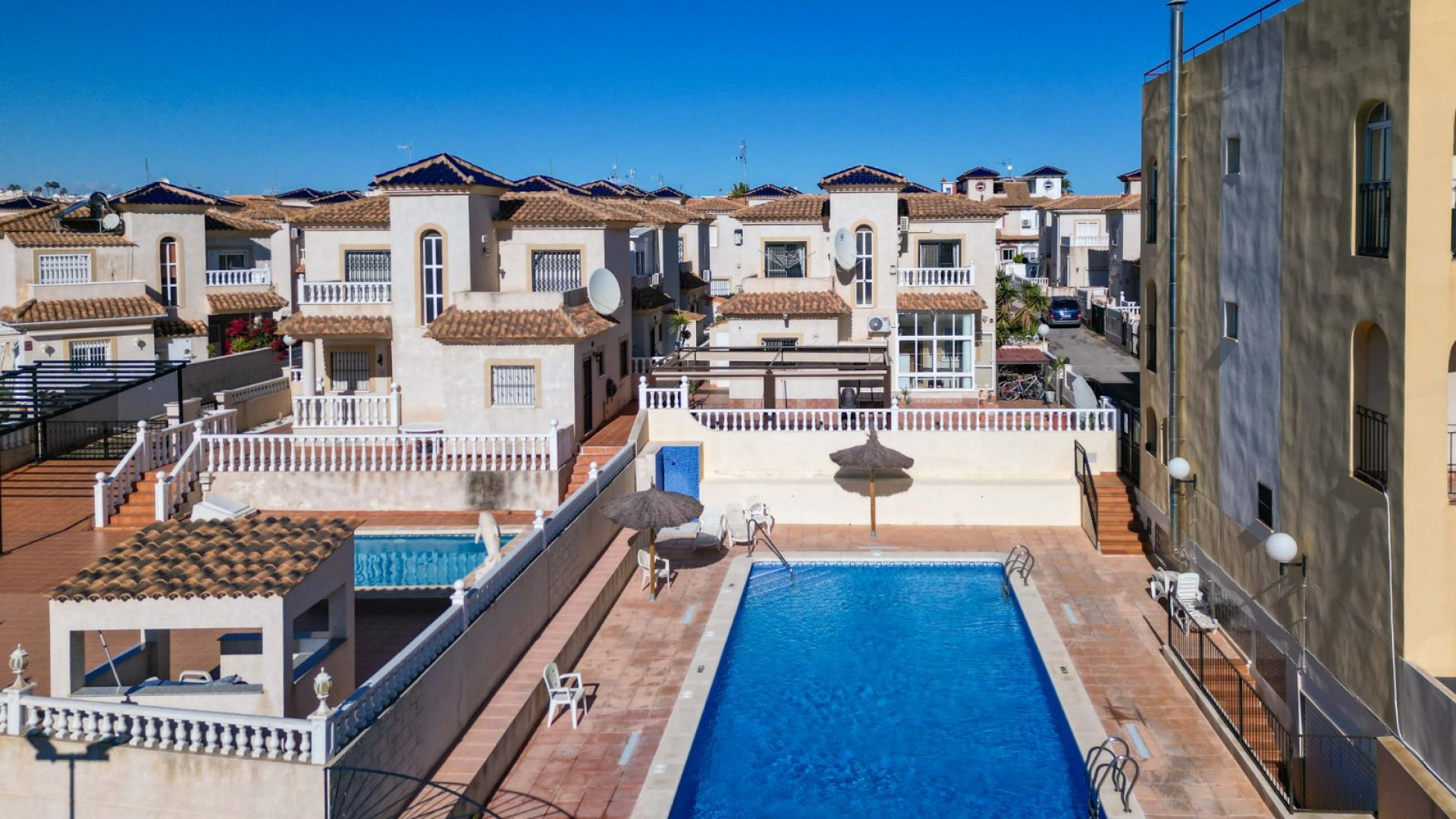 Revente - Villa -
Playa Flamenca - Orihuela Costa