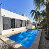 Revente - Villa -
Polop - Alberca