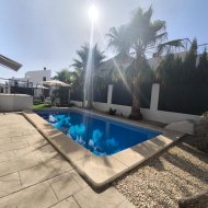Revente - Villa -
Polop - Alberca