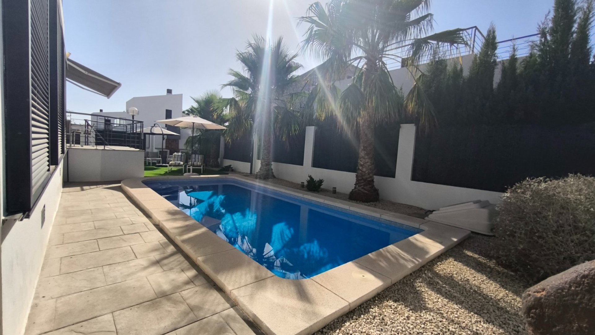 Revente - Villa -
Polop - Alberca