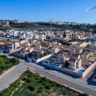 Revente - Villa -
Rojales - Pueblo