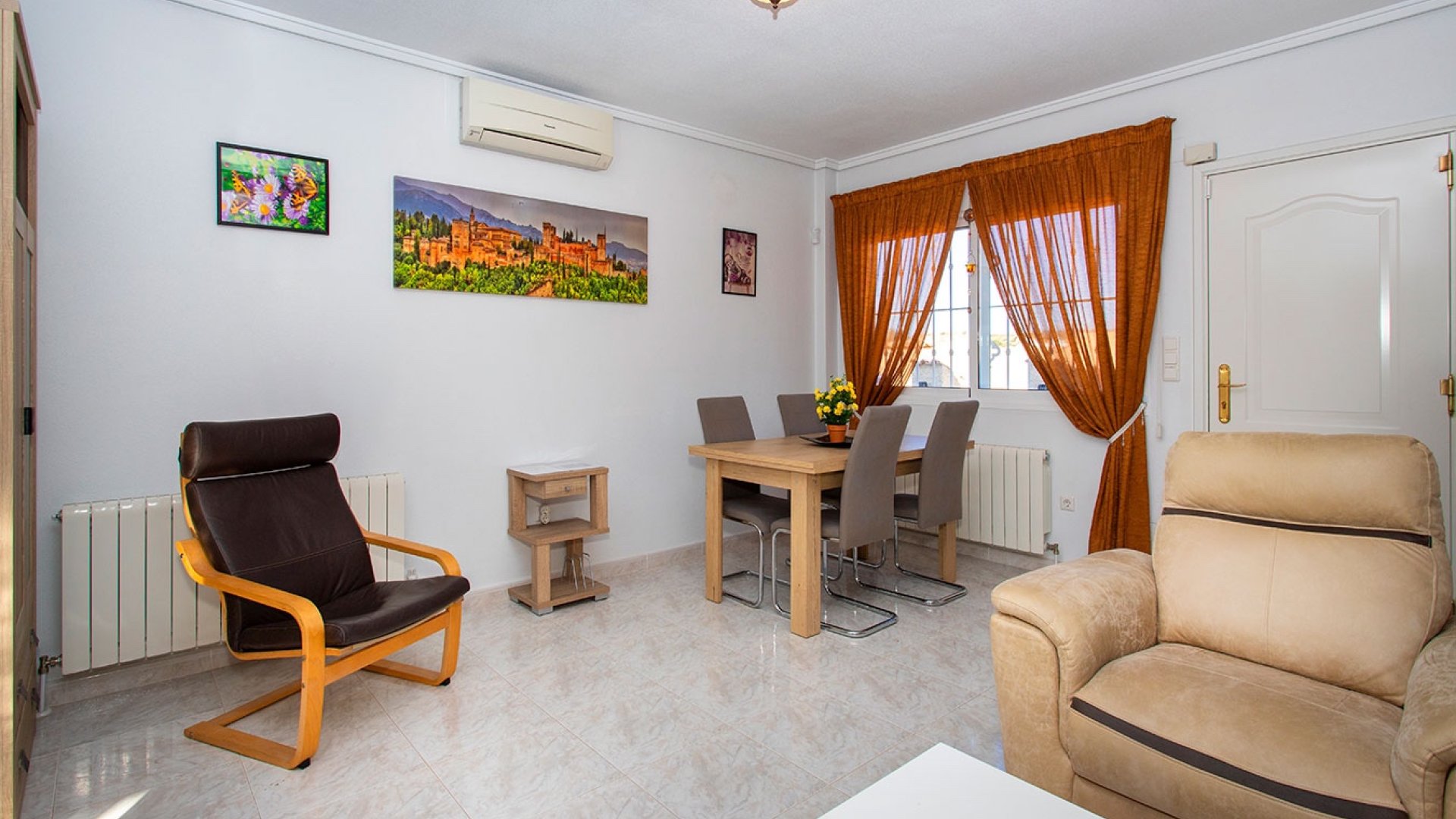 Revente - Villa -
Rojales - Pueblo