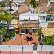 Revente - Villa -
Torre de la Horadada - Pueblo Latino