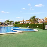 Revente - Villa -
Torre de la Horadada - Pueblo Latino